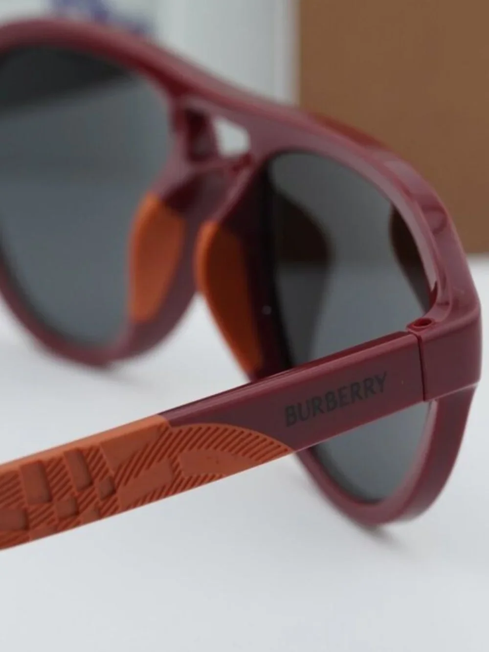 Burberry Kids JB4005U 418187 Aviator Sunglasses - Red/Dark Grey